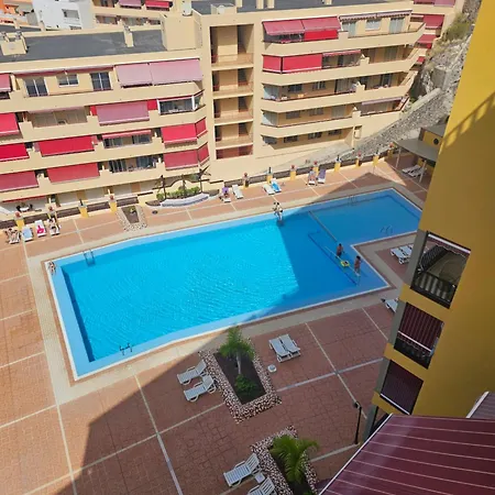 Olivia Playa La Arena بويرتو دي سانتياغو